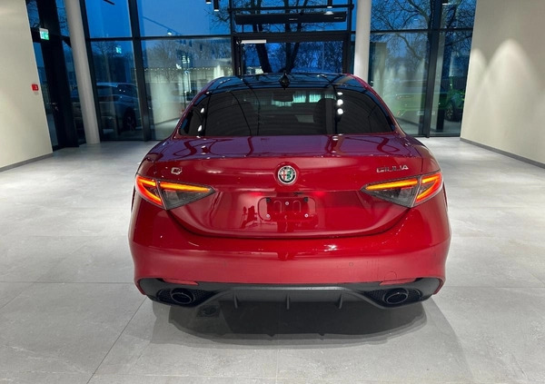 Alfa Romeo Giulia cena 239900 przebieg: 1, rok produkcji 2023 z Gryfów Śląski małe 191